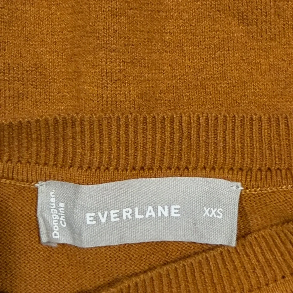 Everlane women’s amber